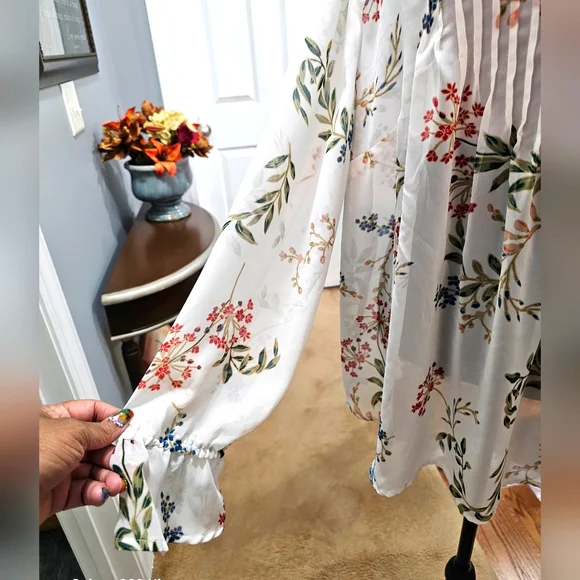 Liz Claiborne Blouse Ruffle Sleeve Pleat Tie Front Semi Sheer Women’s Size XL - Picture 4 of 6